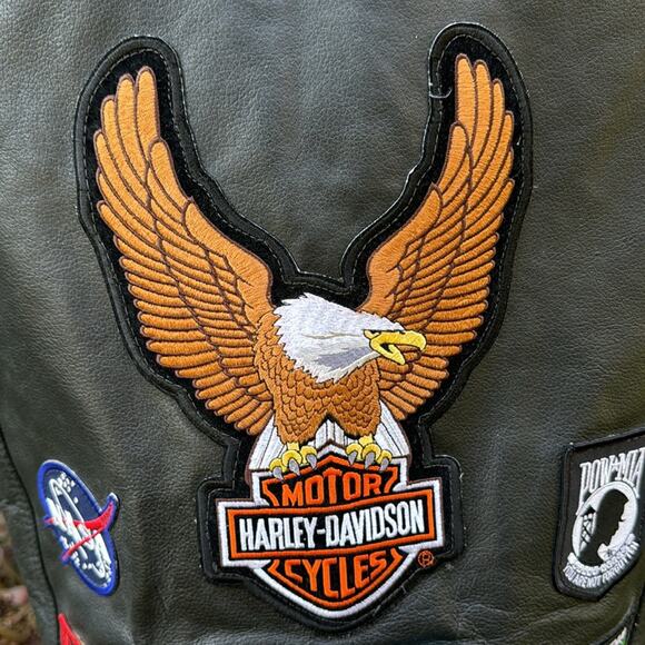 Genuine Leather Motorcycle Vest Sz 42 W/ Harley-Davidson POW Veteran Patches - Picture 7 of 14